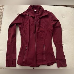 Define Jacket Luon (Garn, Maroon)